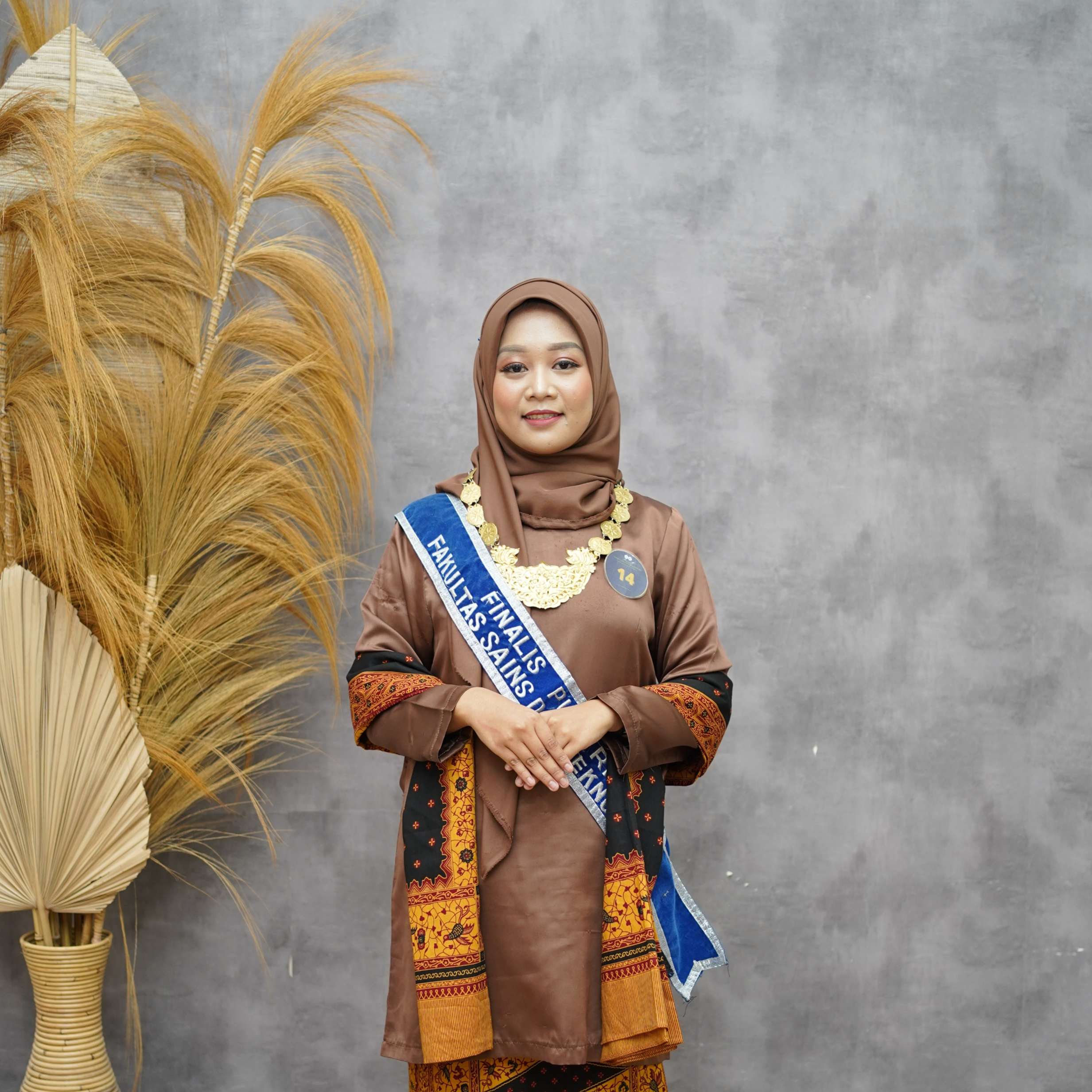 INDRI AYU LESTARI